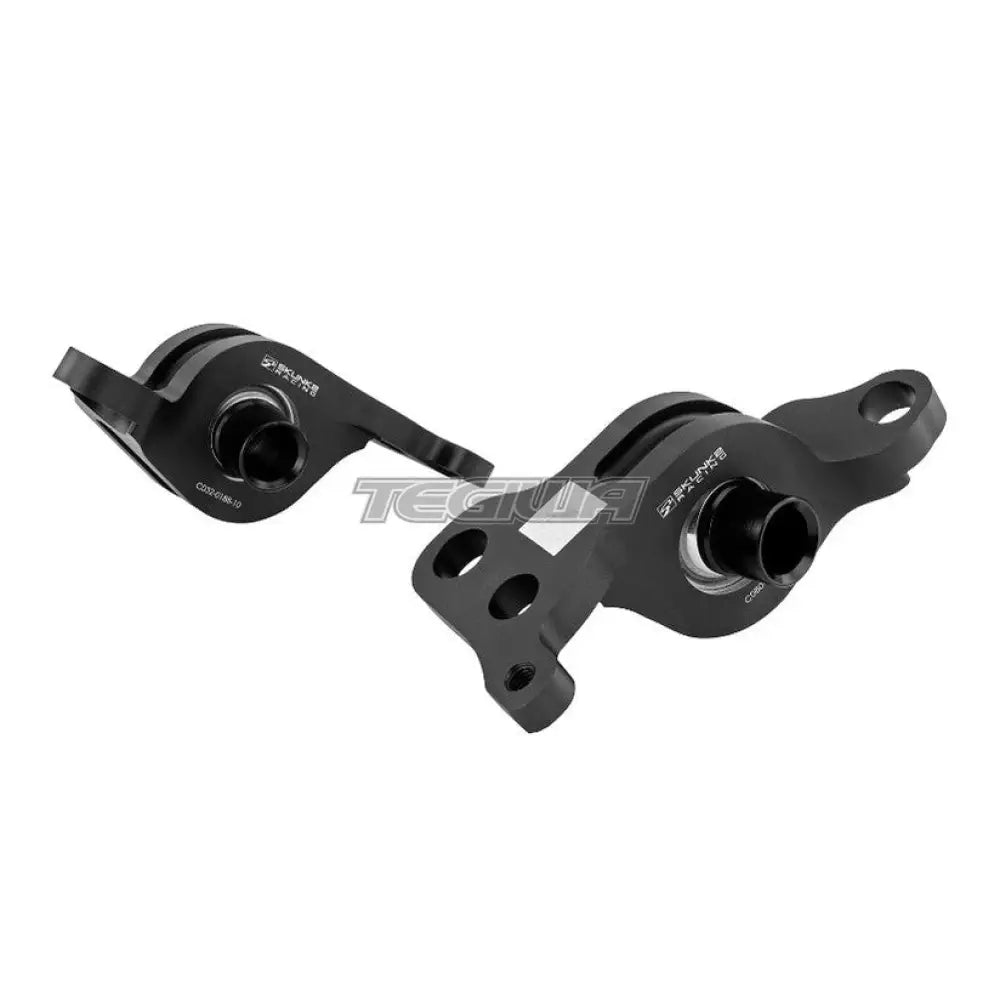 Skunk2 - Billet Aluminum Compliance Bracket With Spherical Bearings Honda Integra Type R DC2 92-95 1 Skunk2 - Billet Aluminum Compliance Bracket With Spherical Bearings Honda Integra Type R DC2 92-95