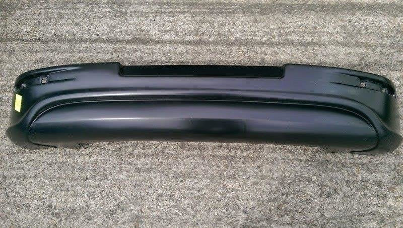 Maxton Design - VW Golf 5 R32 Rear Skirt - No exhaust cutout (2003-2009) 2 Maxton Design - VW Golf 5 R32 Rear Skirt - No exhaust cutout (2003-2009) - Image 2