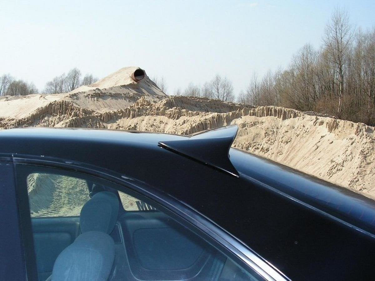 Maxton Design - Nissan Skyline R33 Roof Spoiler (1993-1998) 1 Maxton Design - Nissan Skyline R33 Roof Spoiler (1993-1998)