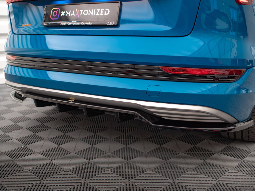 Maxton Design - Audi e-Tron Central Rear Splitter (Vertical Bars) 4 Maxton Design - Audi e-Tron Central Rear Splitter (Vertical Bars) - Image 4