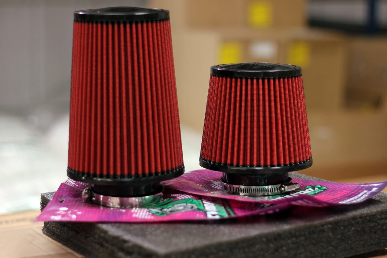 Exoracing - Red 3.0" 165x150mm Universal Air Filter 2 Exoracing - Red 3.0" 165x150mm Universal Air Filter - Image 2