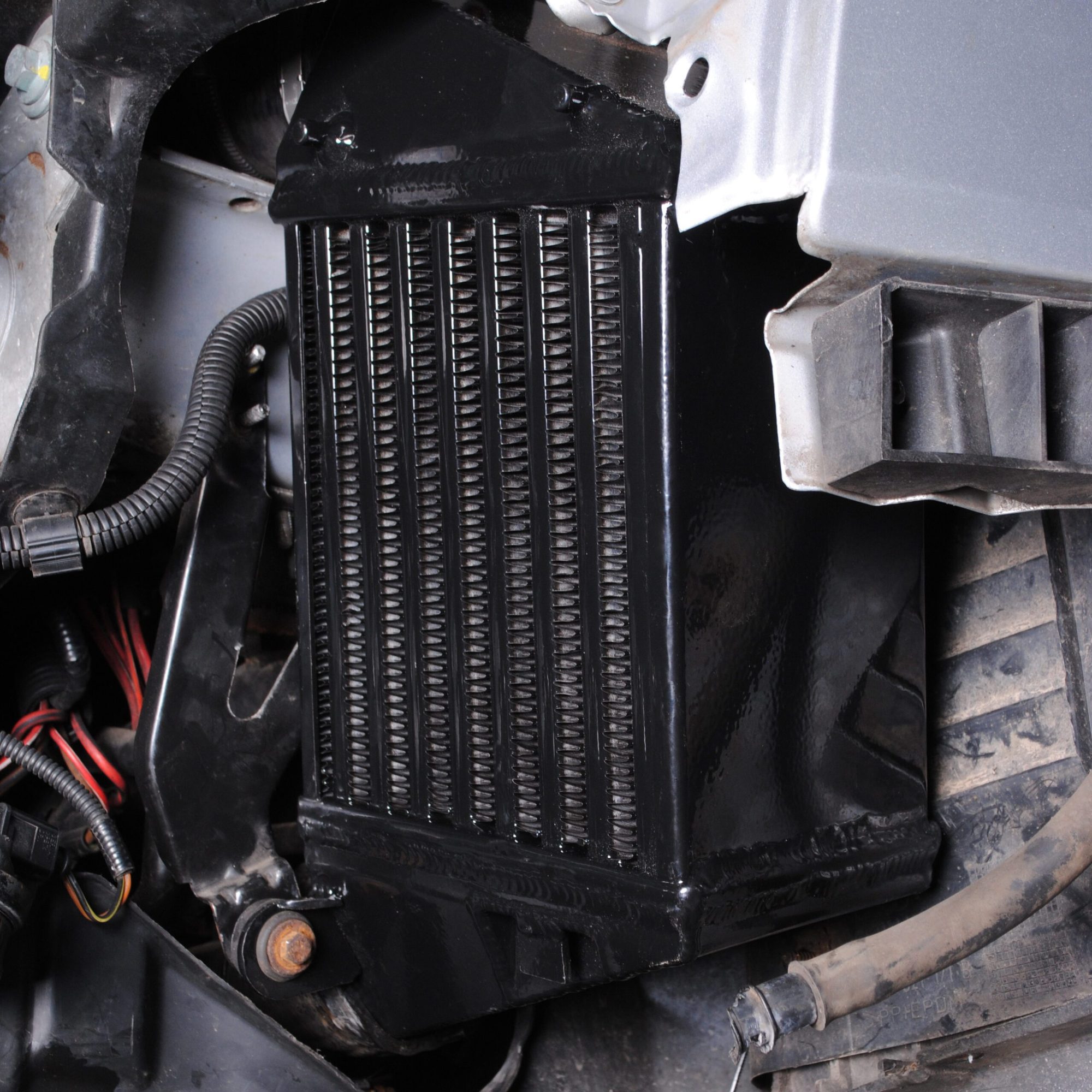Gravity - Black Side Mount Intercooler Cores - Audi TT 8N MK1 1.8T/8.5T 225 Bhp 98-06 5 Gravity - Black Side Mount Intercooler Cores - Audi TT 8N MK1 1.8T/8.5T 225 Bhp 98-06 - Image 5