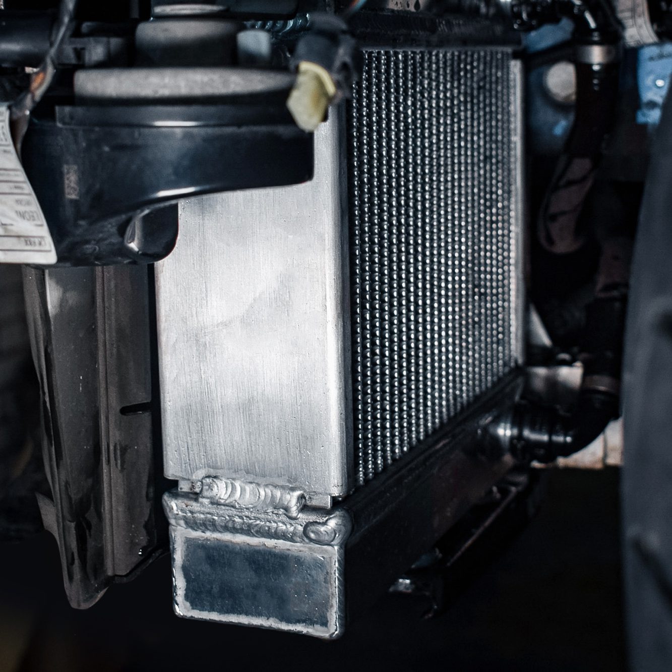 Direnza - BMW 3 Series F80 M3 14-18 Auxiliary Charge Cooler Radiator & Auxiliary Radiator 4 Direnza - BMW 3 Series F80 M3 14-18 Auxiliary Charge Cooler Radiator & Auxiliary Radiator - Image 4