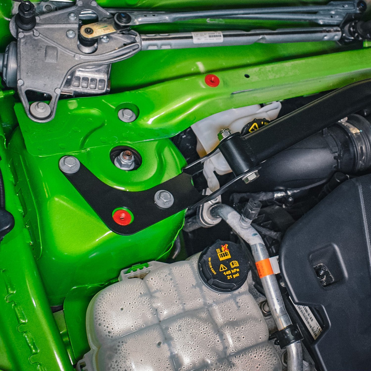 Direnza - Ford Focus MK4 ST 2.3 Ecoboost 2018-2025 Front Upper Strut Brace 4 Direnza - Ford Focus MK4 ST 2.3 Ecoboost 2018-2025 Front Upper Strut Brace - Image 4