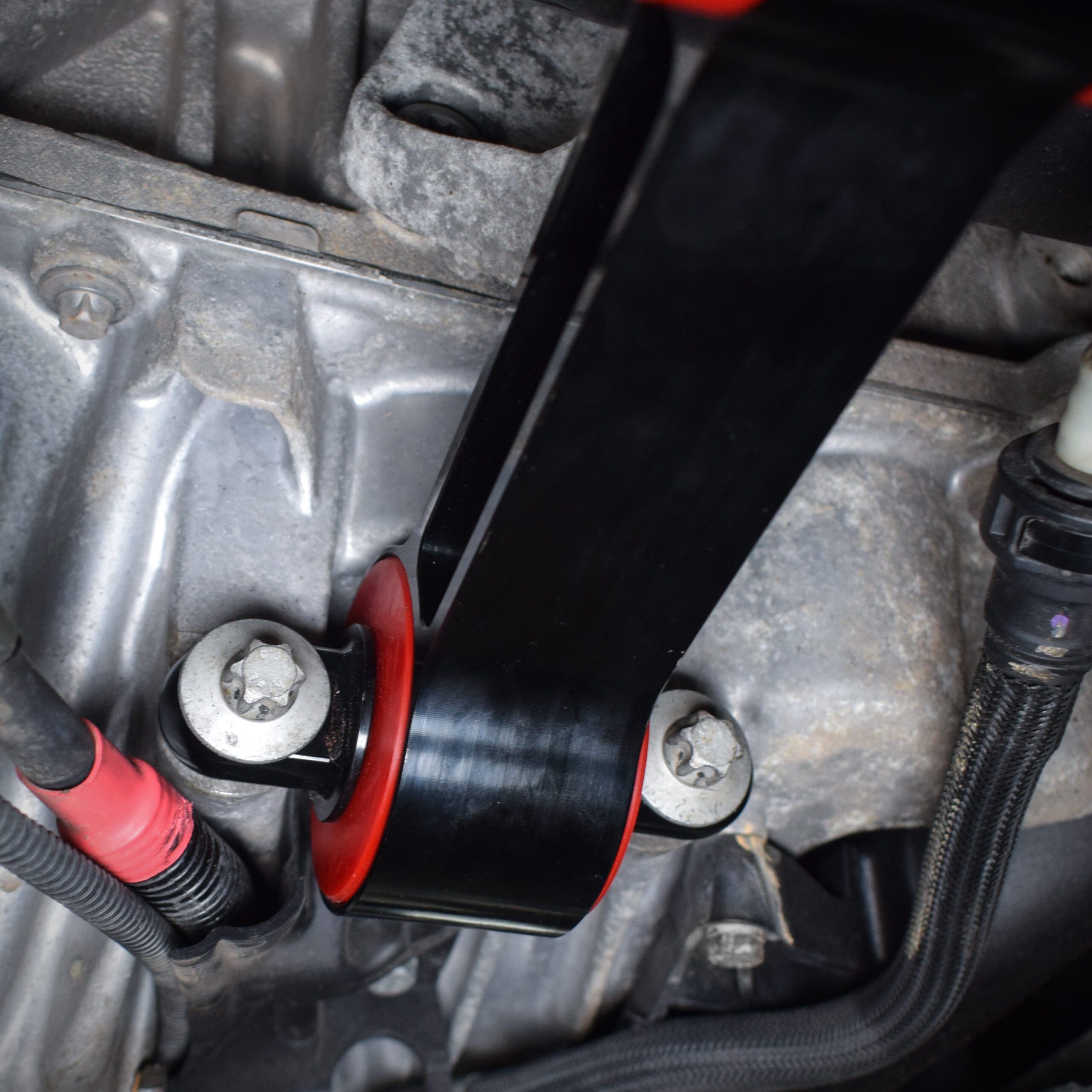 Direnza - Mini Cooper S F55 F56 F57 14-24 2.0 B48 - Aluminium Dog Bone Engine Mount 7 Direnza - Mini Cooper S F55 F56 F57 14-24 2.0 B48 - Aluminium Dog Bone Engine Mount - Image 7