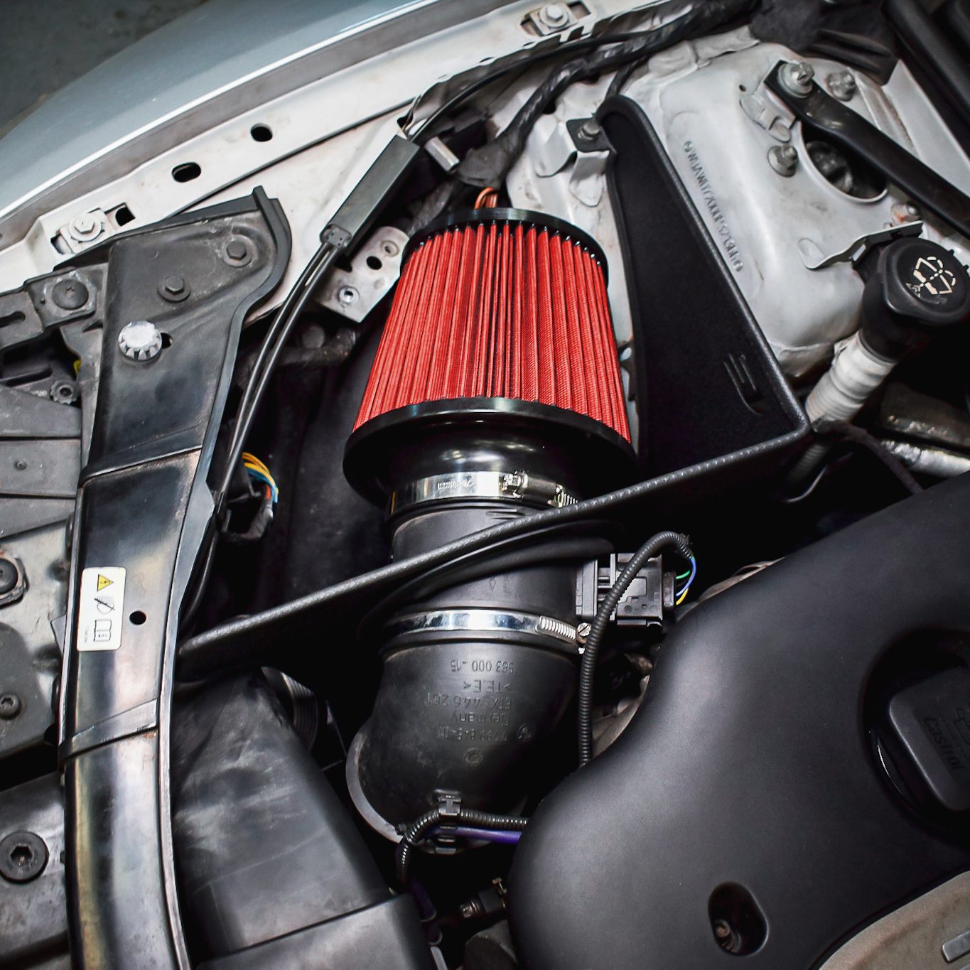 Direnza - BMW 3 Series E90 E91 E92 E93 335D 05-13 - Cold Air Induction Kit 4 Direnza - BMW 3 Series E90 E91 E92 E93 335D 05-13 - Cold Air Induction Kit - Image 4