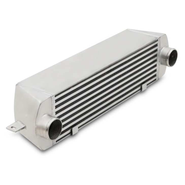 Gravity - Front Mount Intercooler Core - BMW 1-Series / 3 Series E82 / E88 / 135I / E90/E90/E92 / E90/E92 / 335I 06-10 1 Gravity - Front Mount Intercooler Core - BMW 1-Series / 3 Series E82 / E88 / 135I / E90/E90/E92 / E90/E92 / 335I 06-10