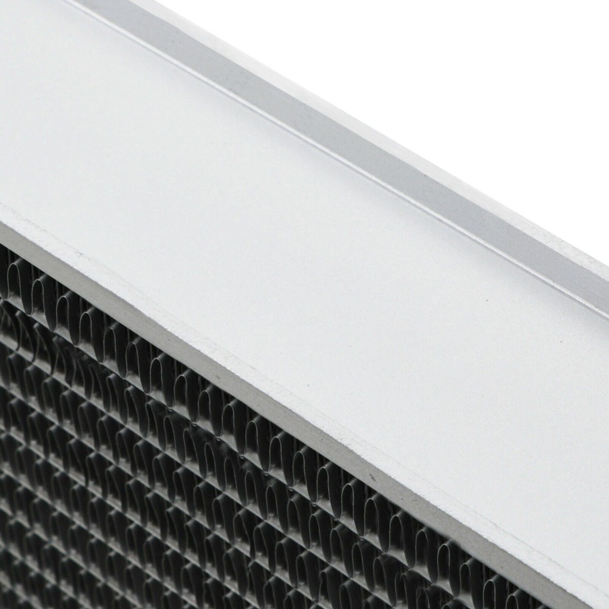 Gravity - 40Mm High Flow Radiator - Volkswagen Polo 9N / Skoda Fabia 6Y Tdi Vrs 99-07 1 Gravity - 40Mm High Flow Radiator - Volkswagen Polo 9N / Skoda Fabia 6Y Tdi Vrs 99-07