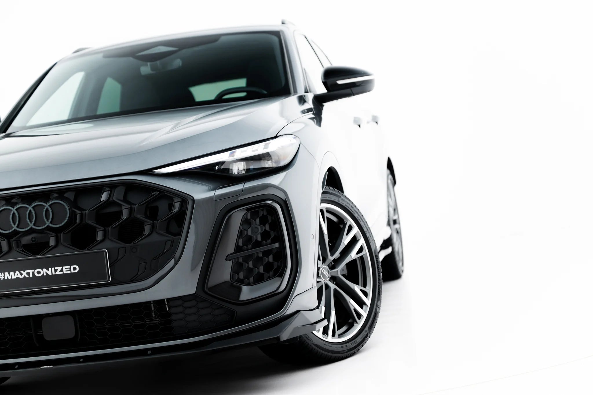 Maxton Design Front Splitter for Audi SQ5 Sportback / SUV Mk3 (2012-2016) 4 Maxton Design Front Splitter for Audi SQ5 Sportback / SUV Mk3 (2012-2016) - Image 4