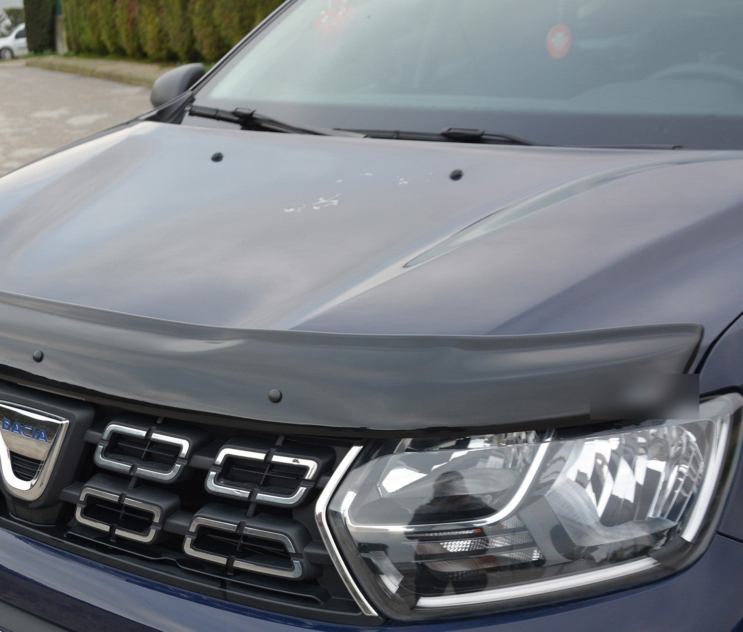 Dacia Duster Bonnet Protector (2018-2023) 5 Dacia Duster second-generation Duster 2018-2023 bonnet protector