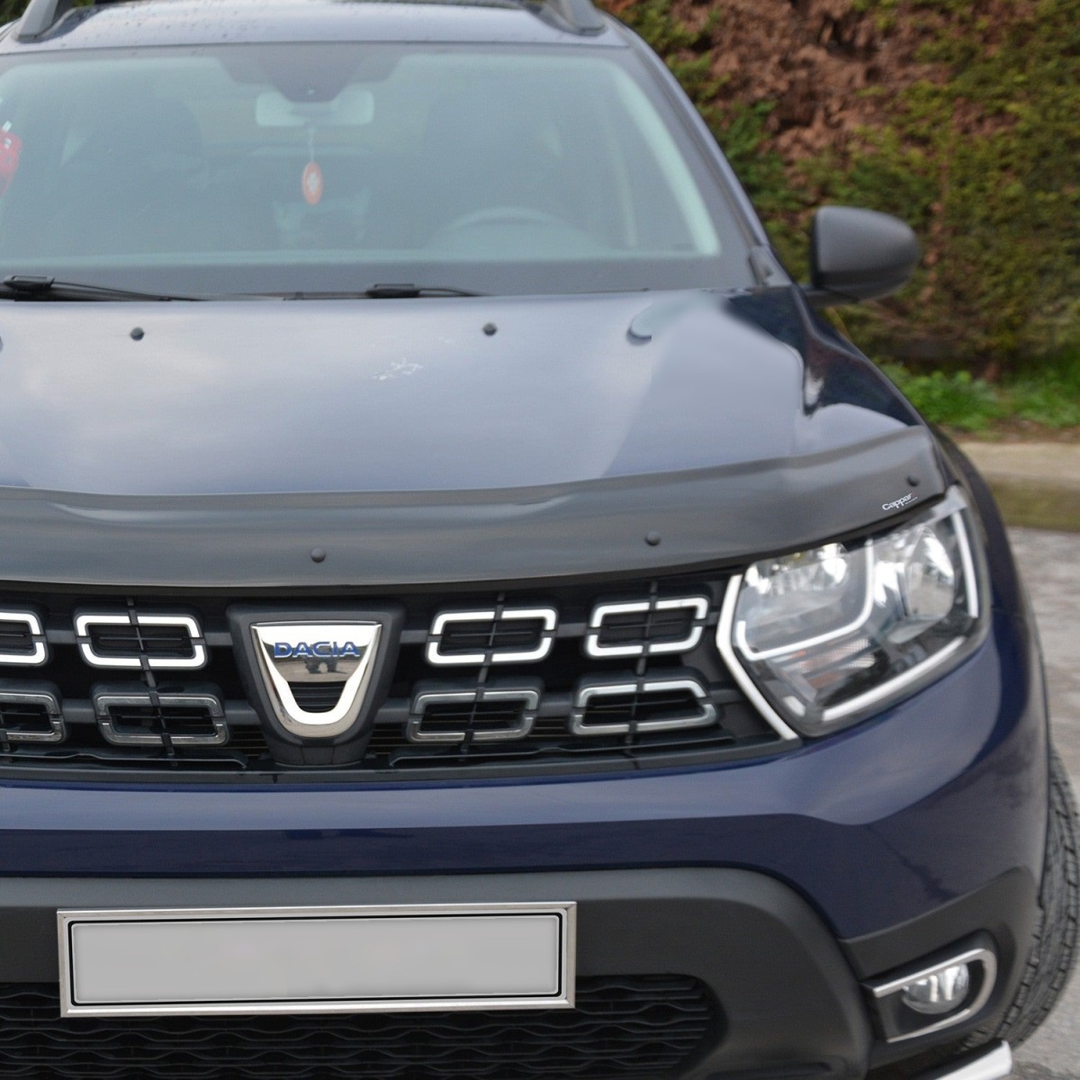 Dacia Duster Bonnet Protector (2018-2023) 8 Dacia Duster second-generation Duster 2018-2023 bonnet protector