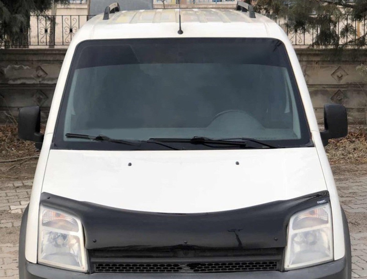 Ford Transit Connect Bonnet Protector (2003-2008) 3 Ford Transit Connect Mk1 2003-2008 bonnet protector
