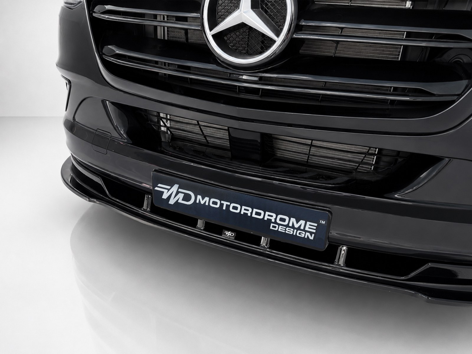 Front Splitter Mercedes Sprinter Mk3 (2018-) 4 Front Splitter Mercedes Sprinter Mk3 (2018-) - Image 4