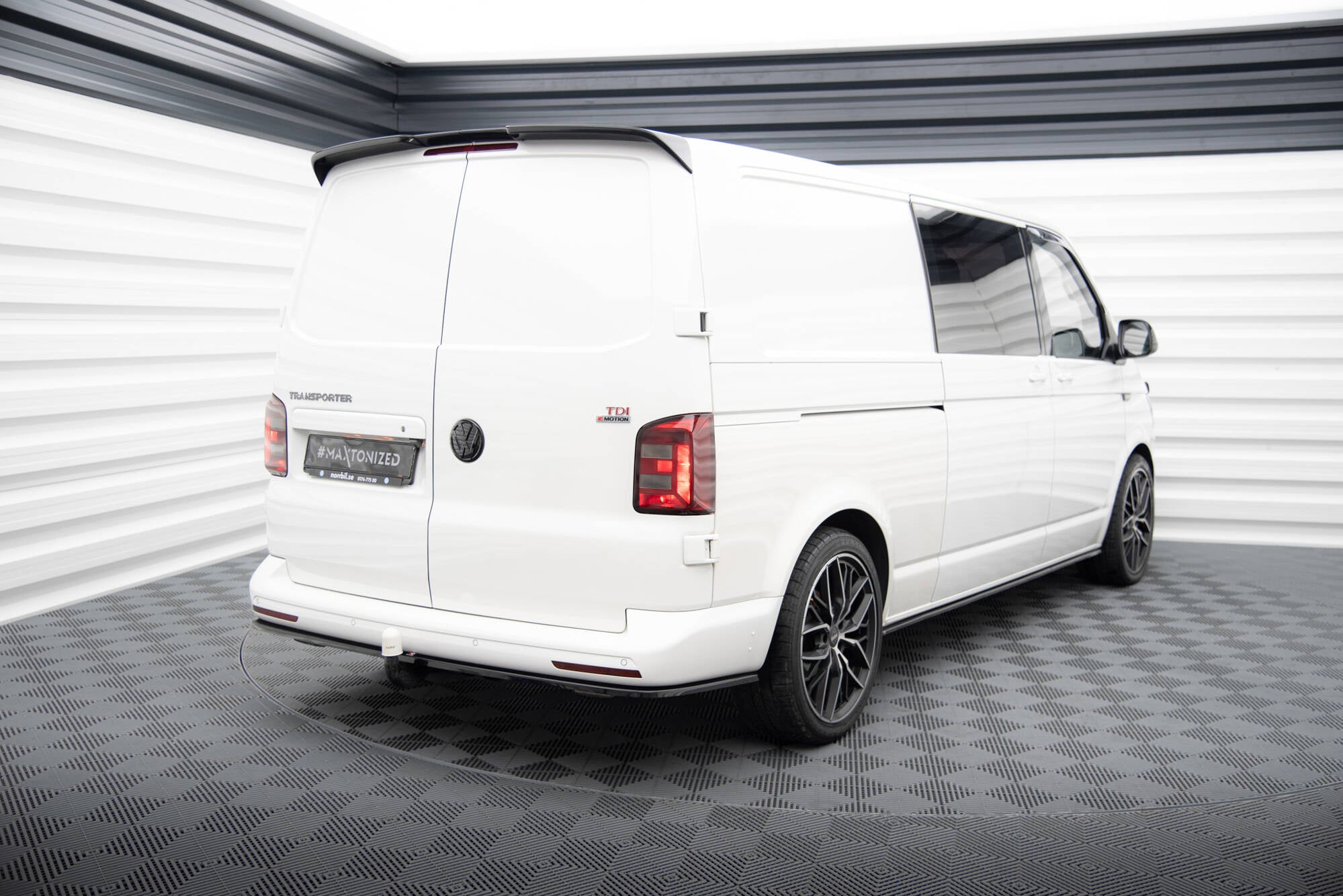 Maxton Design Rear Splitter for Volkswagen T6 / T6.1 Long (2015-2023) 2 Maxton Design Rear Splitter for Volkswagen T6 / T6.1 Long (2015-2023) - Image 2