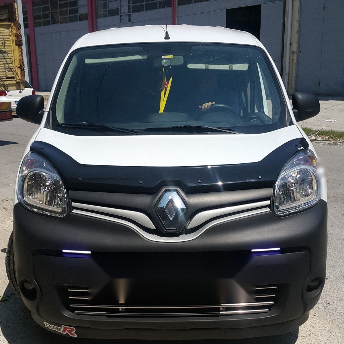 Renault Kangoo Bonnet Protector (2014-2021) 6 Renault Kangoo Mk2 facelift 2014-2021 bonnet protector